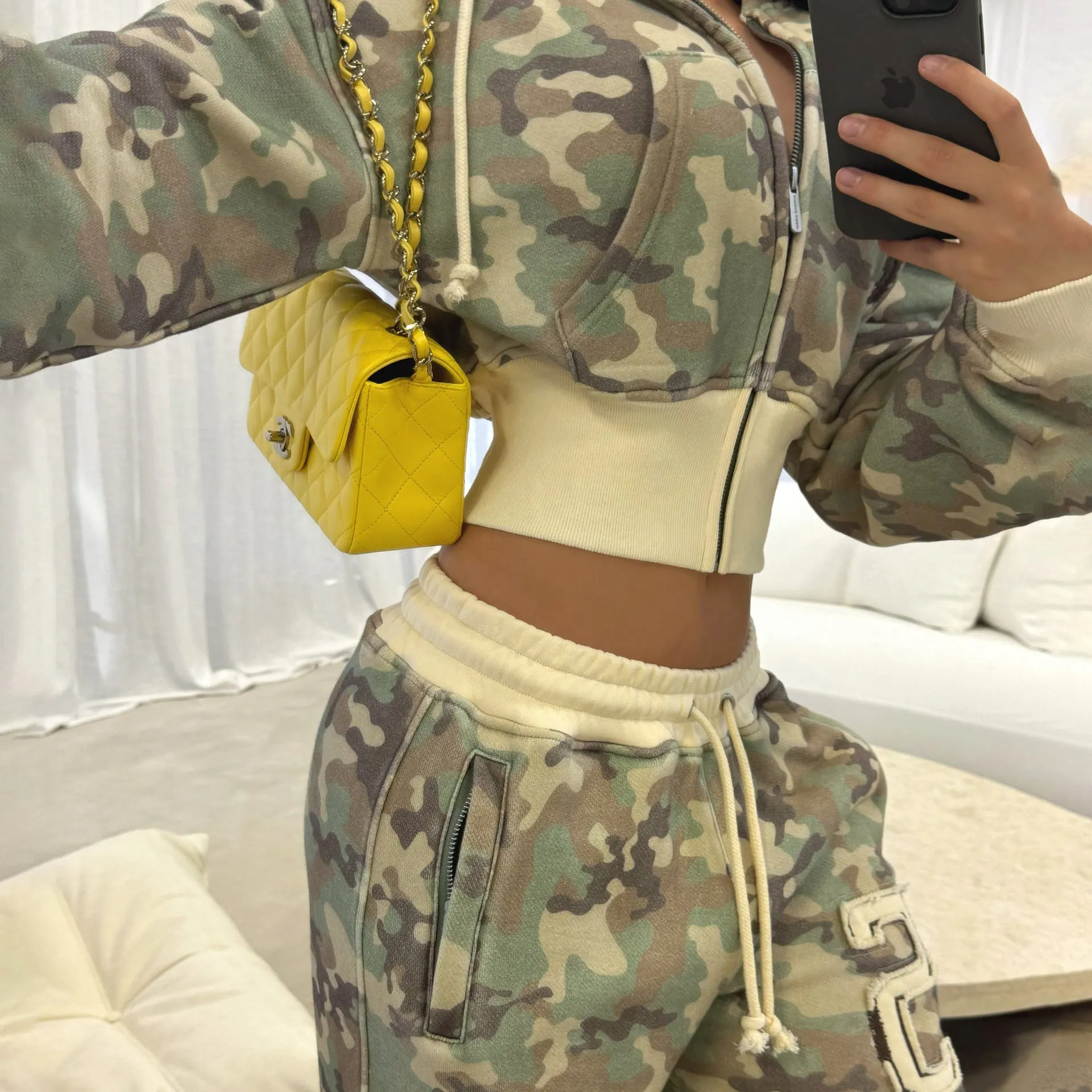 2025 2025n camouflage Spice Girl suit women's high-end street style waist hooded jacket drawstring sticker embroidered casual pants