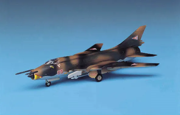 Academy Aircraft 1/144 SU22 Fitter Fighter Kit